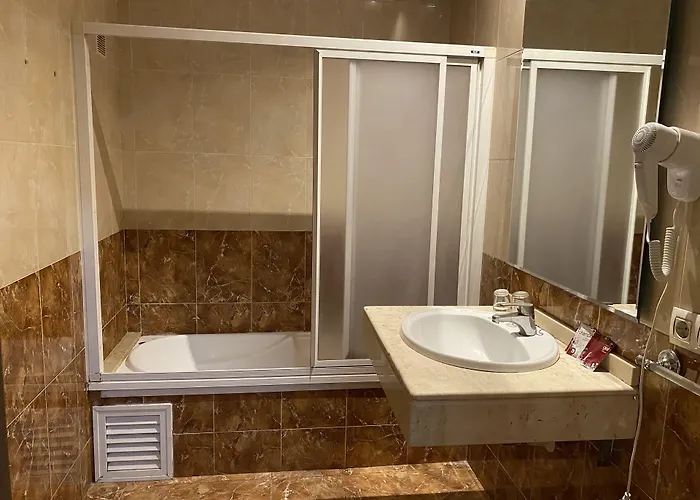 Medina Centro ホテル 2*